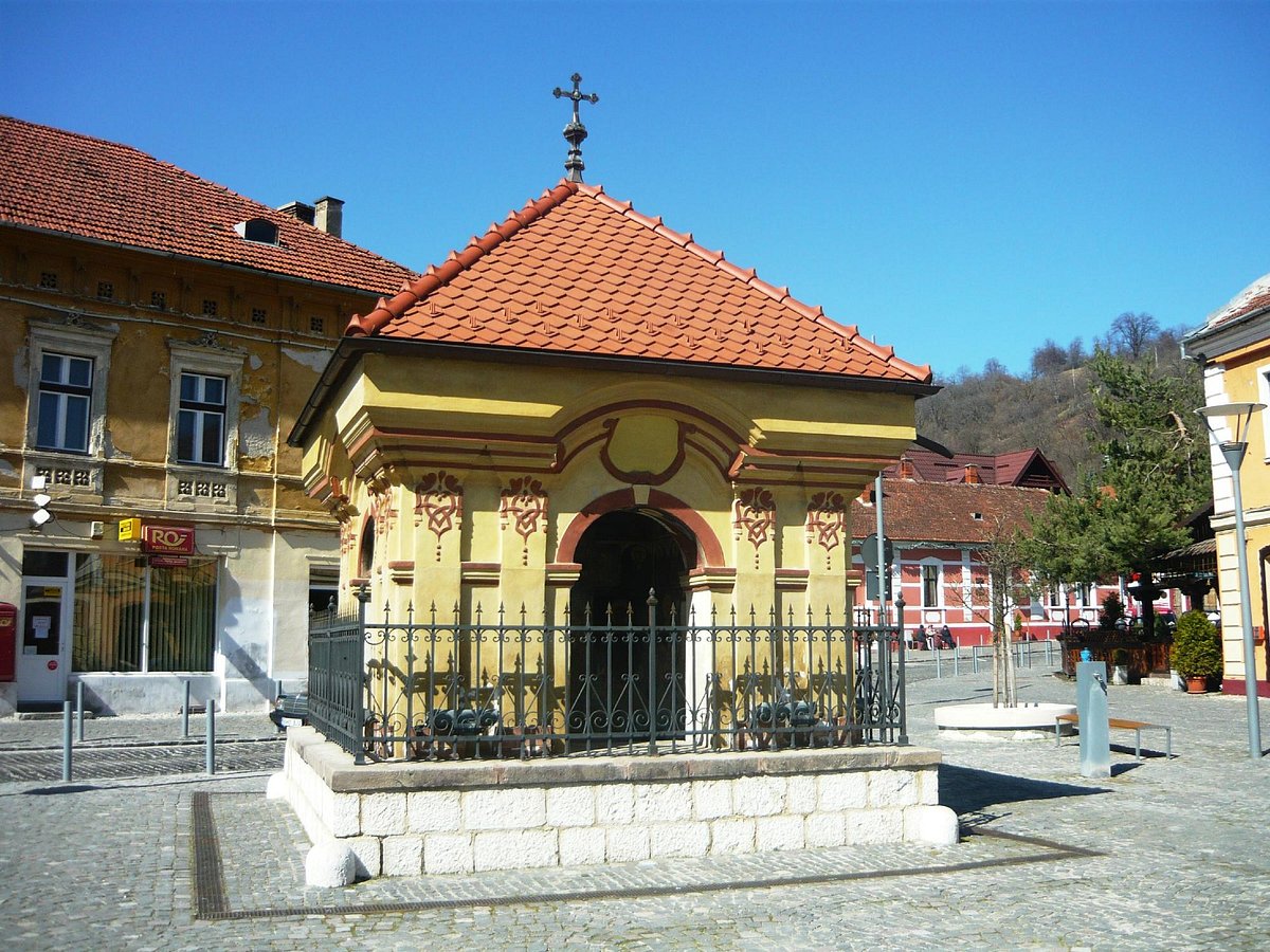 brasov walking tours