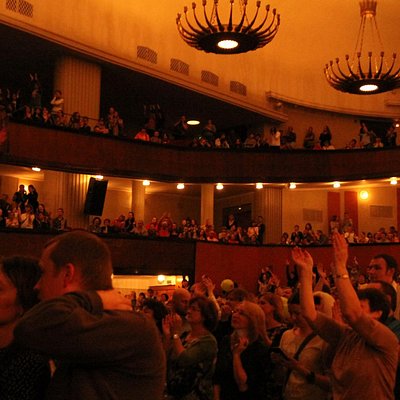 Театр ленсовета санкт петербург зал