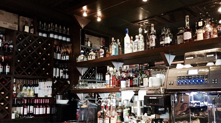 Bar