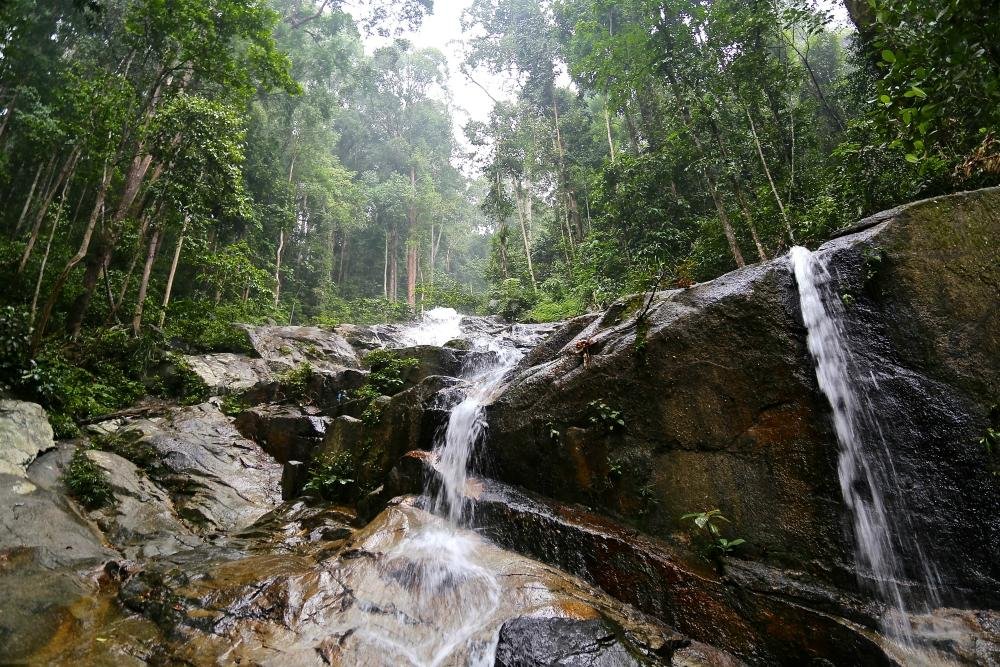 Air terjun hutan hujan Kanching (Kuala Lumpur, Malaysia) - Review ...