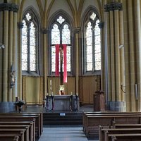 The altar of the St. Laurentius
