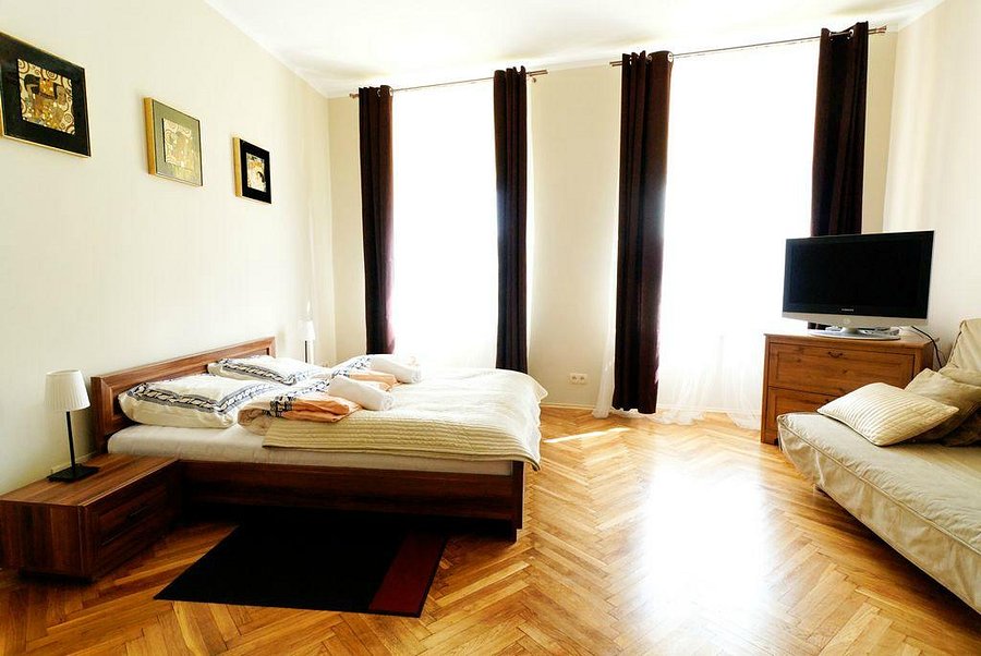 P J Apartments Updated 21 Prices Apartment Reviews And Photos Krakow Poland Tripadvisor