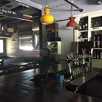 The best place in Rehovot!
2 floor and privet room in the second floor.
Good atmosphere and very