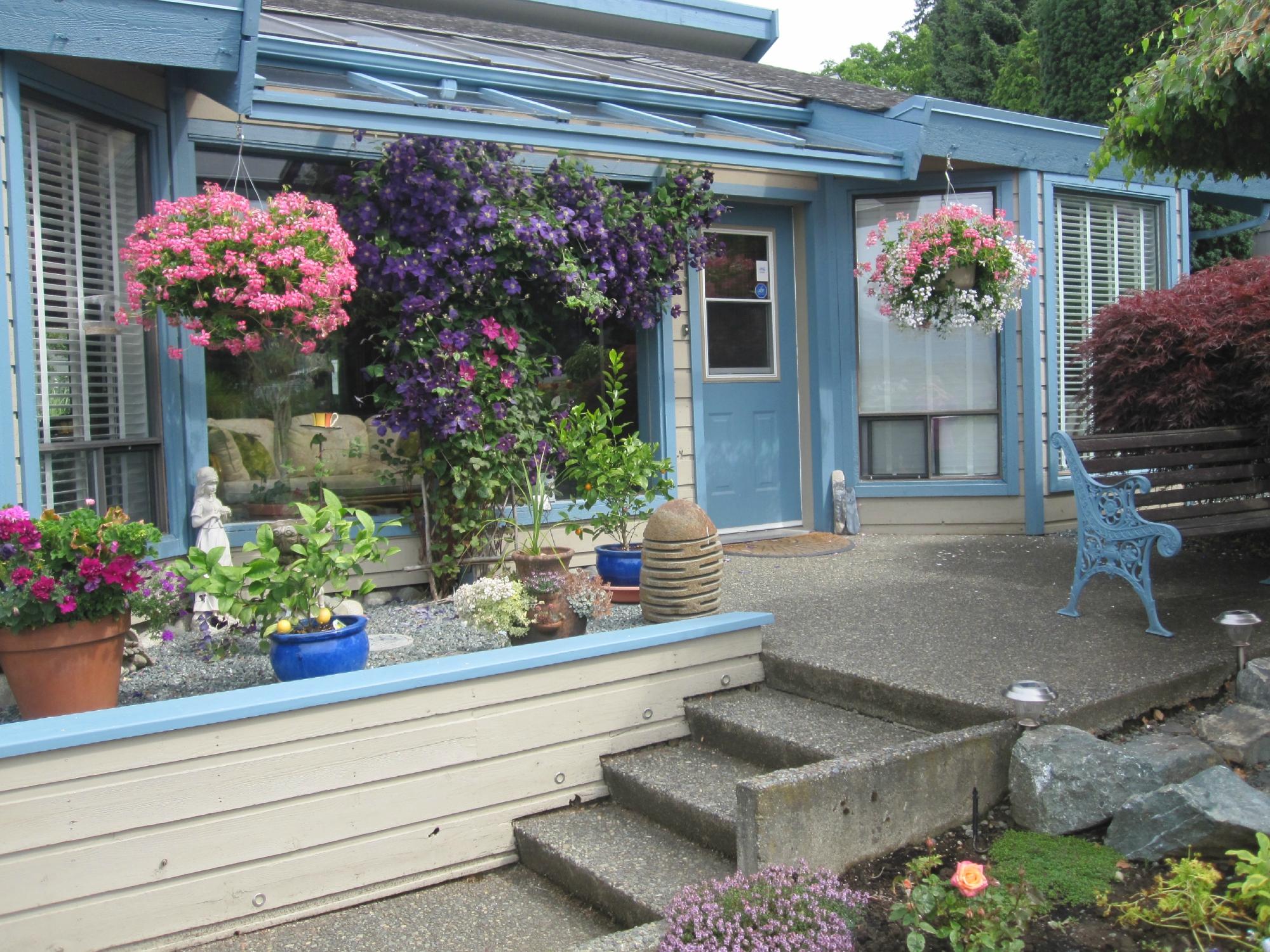 VALLEY VIEW BED AND BREAKFAST - B&B Reviews (Duncan, British Columbia)