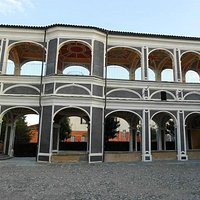 PALAZZO LA TOUR