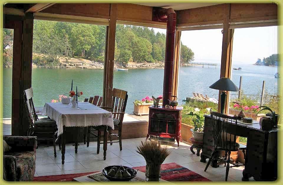 Salish Drive Bed And Breakfast British Columbia Canada