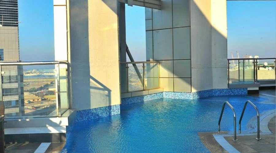 Outdoor swimming pool
