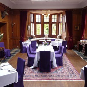 dining and breakfast room