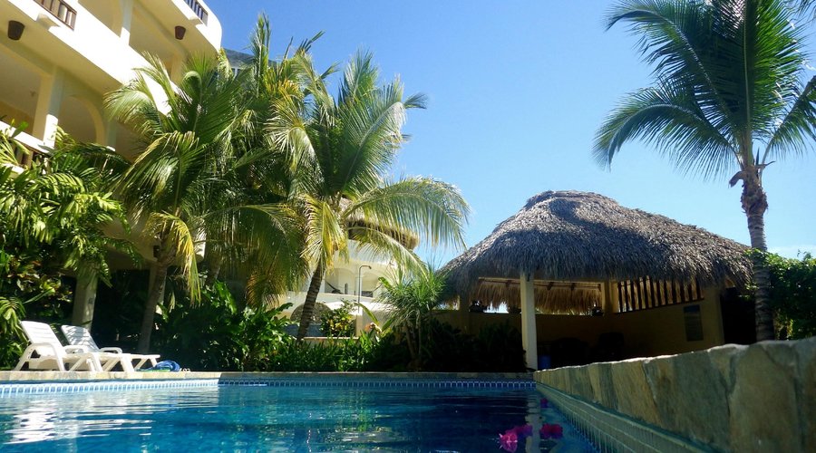 Pool Palapa