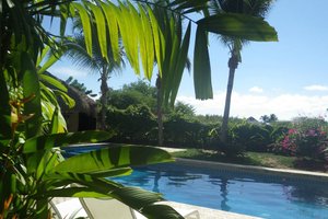Piscina y playa