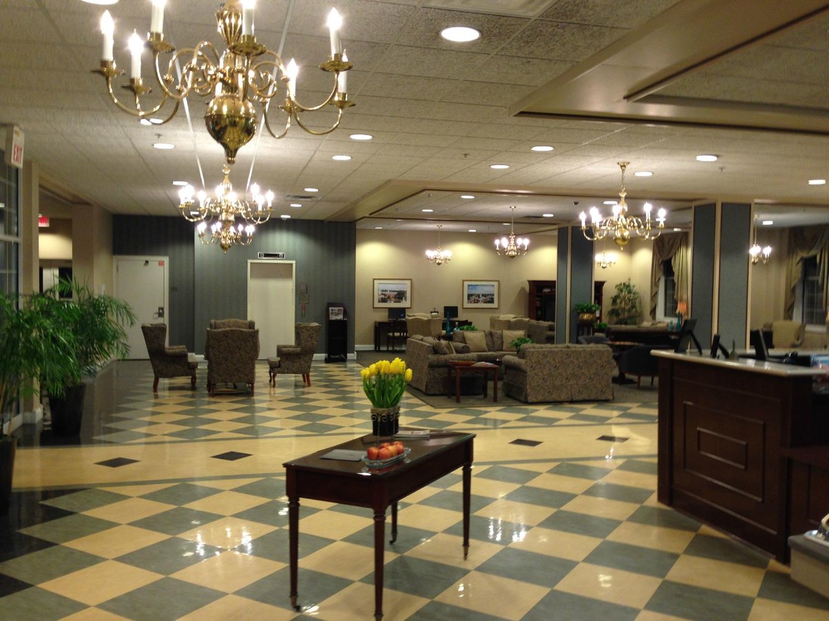 LEGACY HOTEL AND CONFERENCES (Louisville, KY) opiniones y comentarios