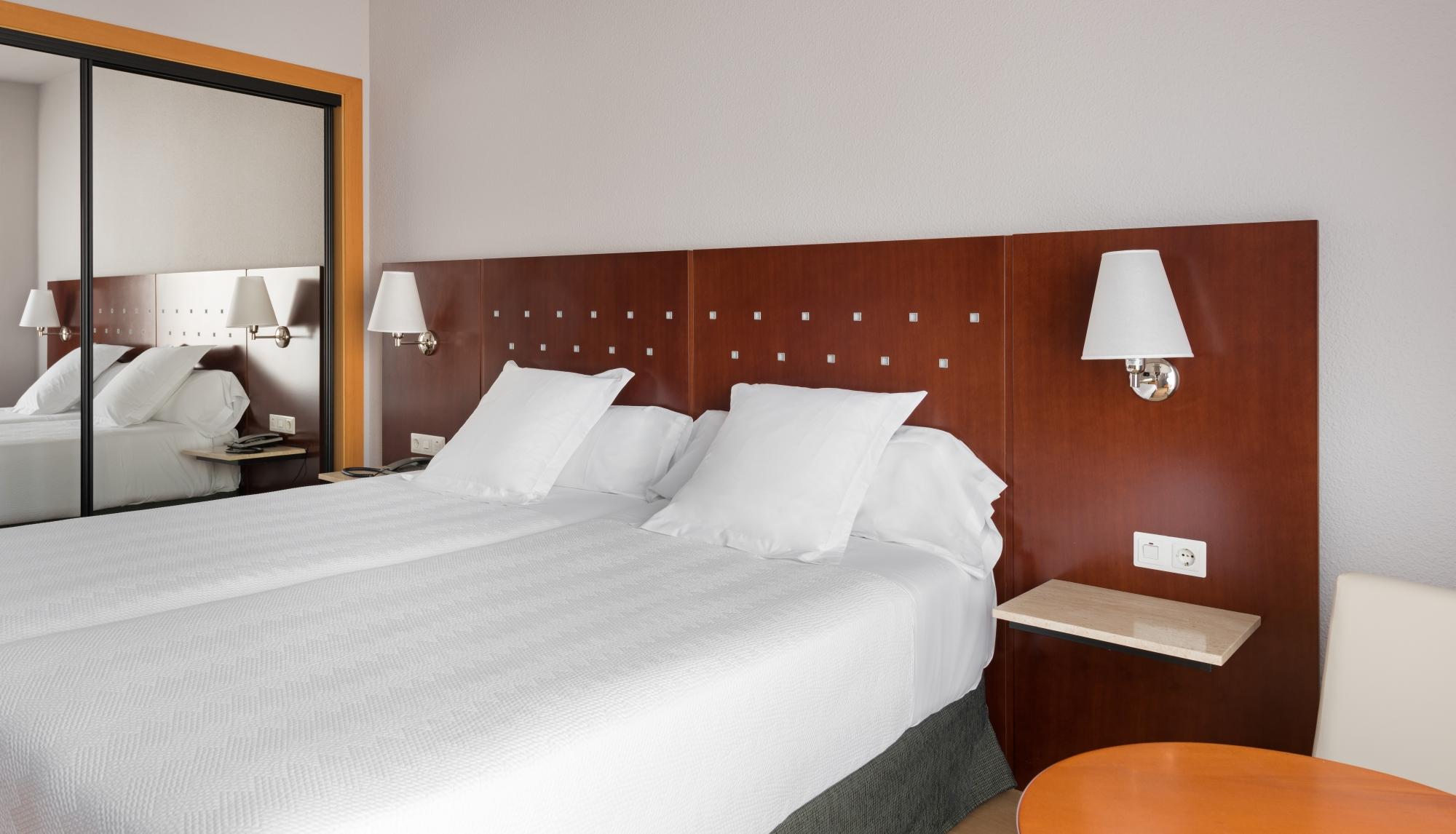 Hotel photo 2 of NH Castellon Turcosa.