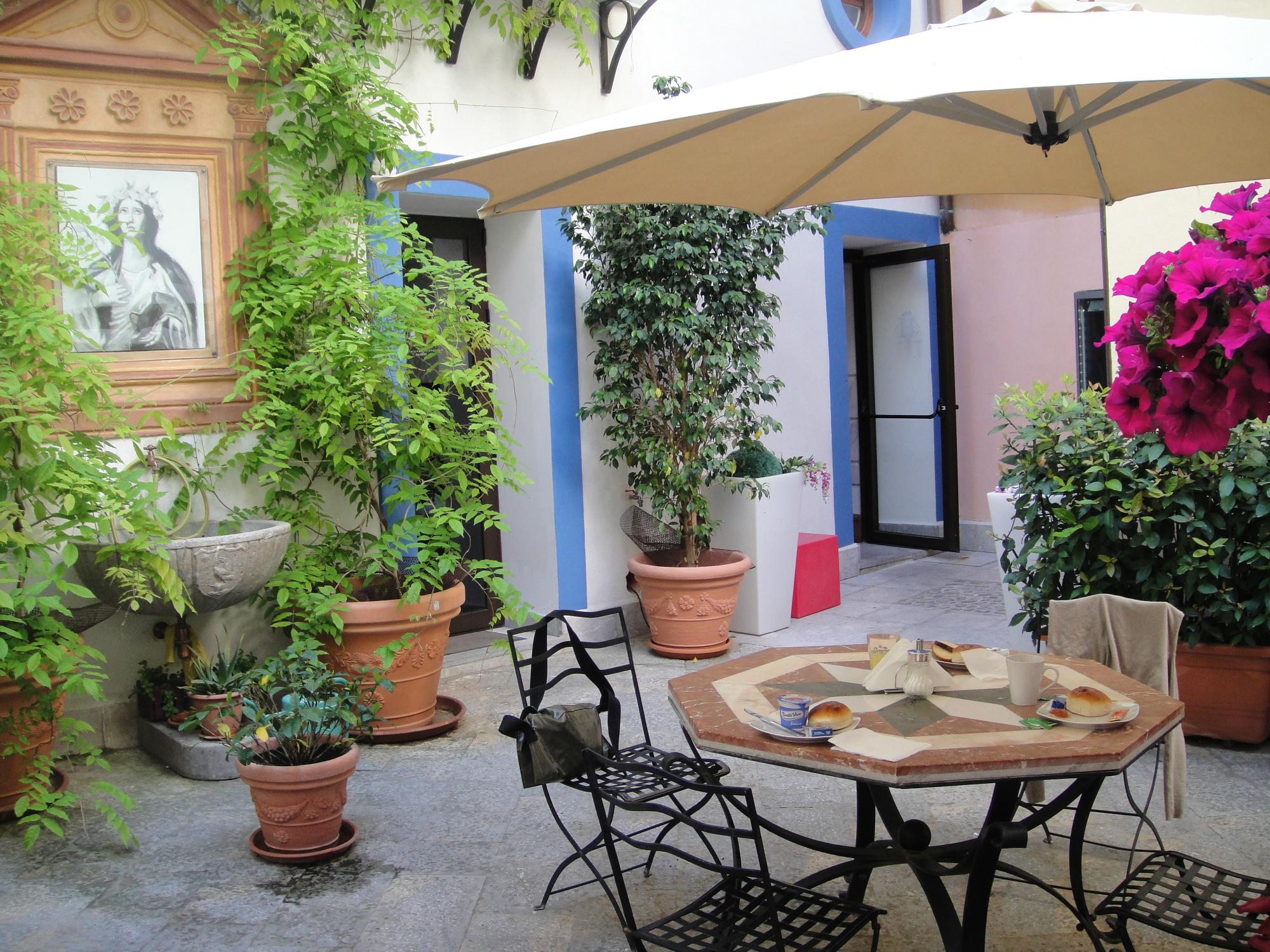 Al Giardino Dell'Alloro B&B (Palerme, Italie) : Tarifs 2022 - Tripadvisor