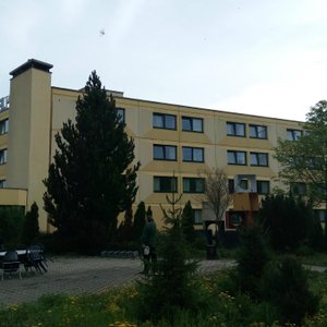 La struttura vista dal giardino
