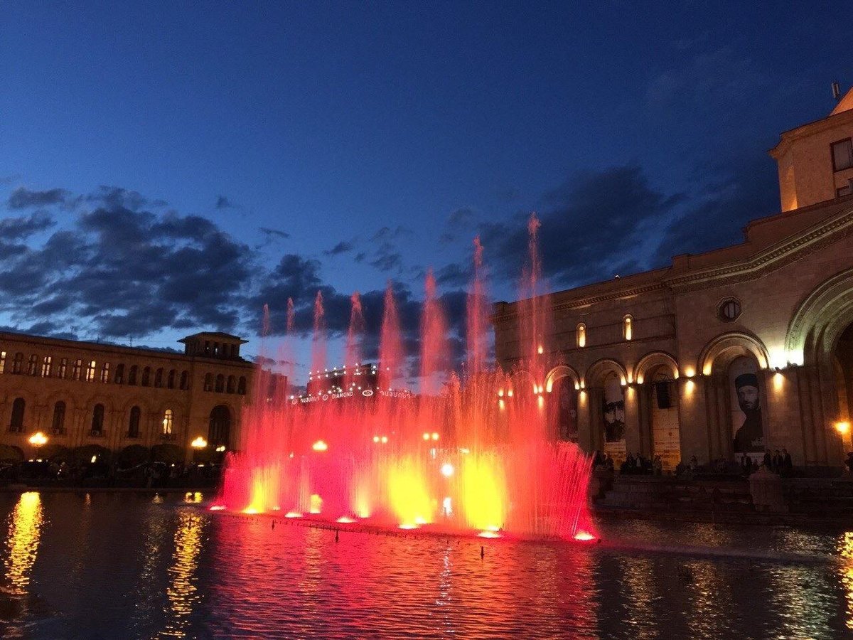 Dancing Fountains, Ереван: лучшие советы перед посещением - Tripadvisor