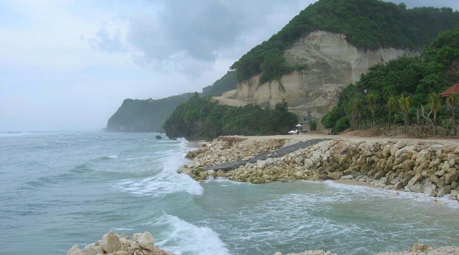 pantai pasir putih