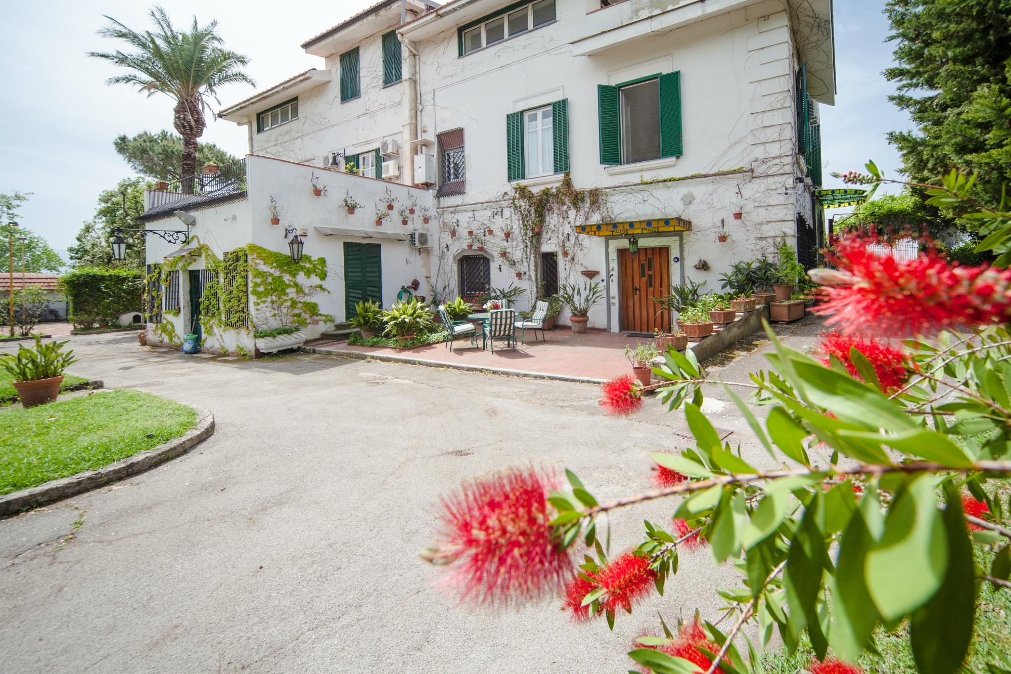 CASINA DE GOYZUETA LUXURY B&B Desde $1,629 (Torre Del Greco, Italia ...