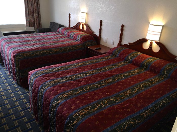 RODEWAY INN - Prices & Motel Reviews (Hilliard, Ohio)