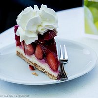 Bakerei-Cafe Dehren - Strawberry Torte with Whipped Cream