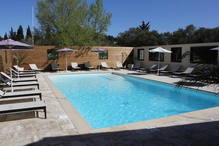 HOTEL FABIAN DES BAUX - Prices & Reviews (Provence-Alpes-Cote d'Azur ...