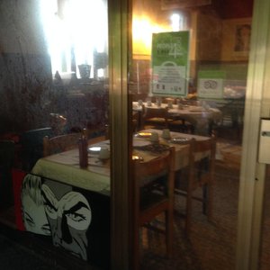 e questo lo chiamano ristorante...