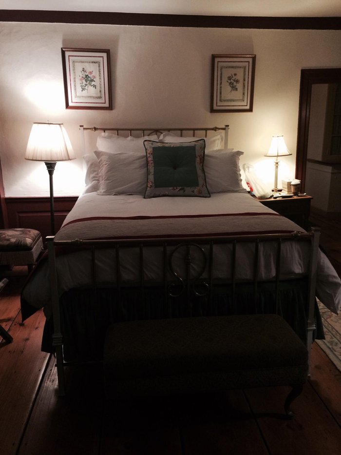 Old Drovers Inn Rooms: Pictures & Reviews - Tripadvisor