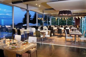 Villa Mercede in Frascati, image may contain: Restaurant, Dining Table, Table, Dining Room