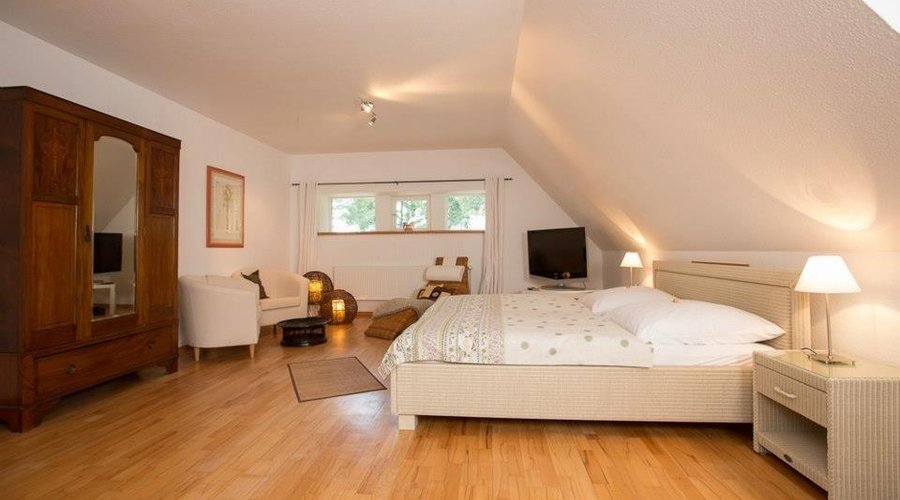 Apartment "Devon"