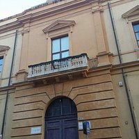 Prospetto principale in Corso Salvatore Aldisio