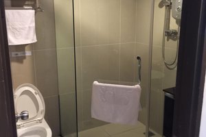 Room & Suite