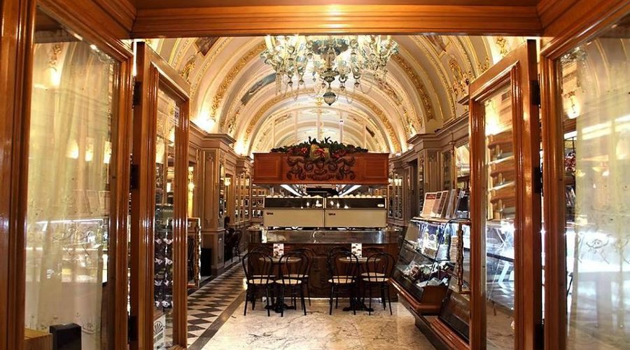 Caffe Cordina Interior