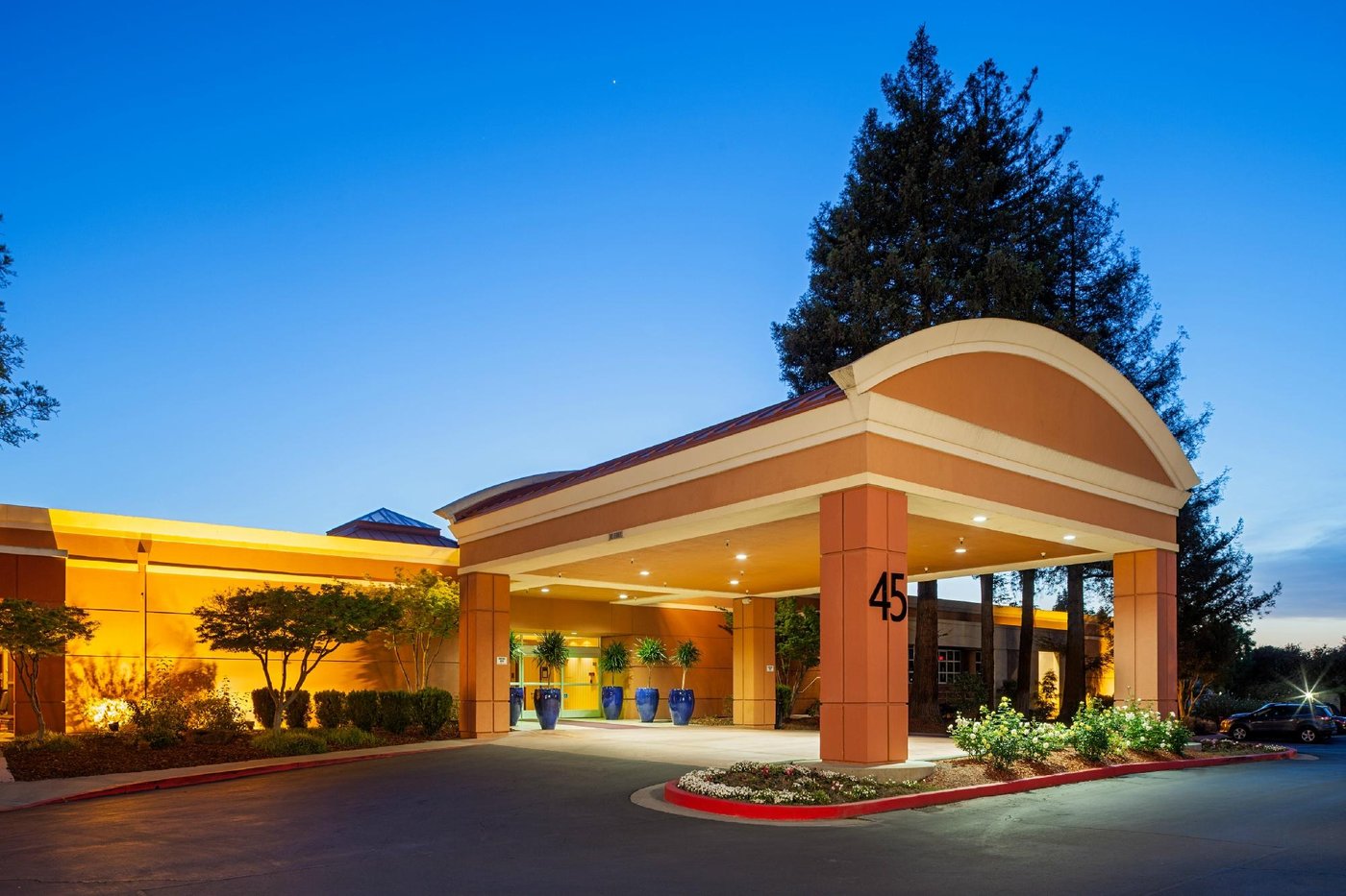 Concord Plaza / Walnut Creek Hotel UPDATED 2023 Prices, Reviews