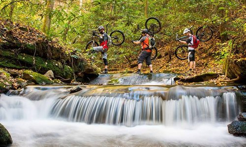 Beautiful scenery alongside epic singletrack