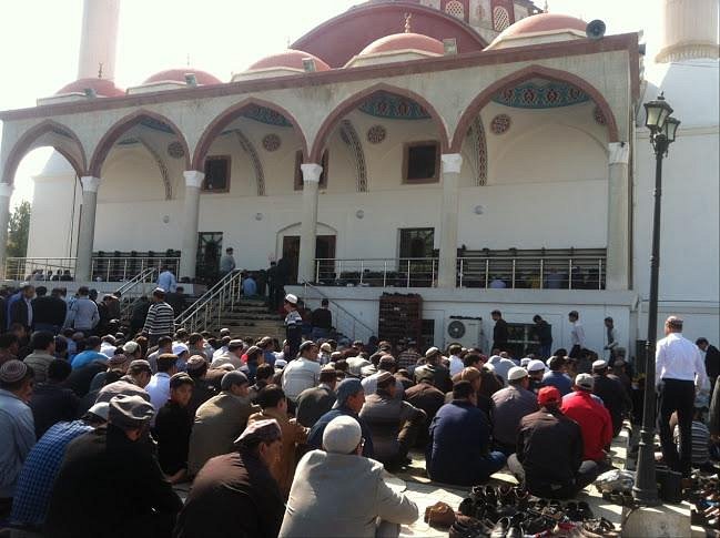Hezreti Osman Mosque image