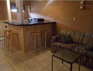 Room & Suite