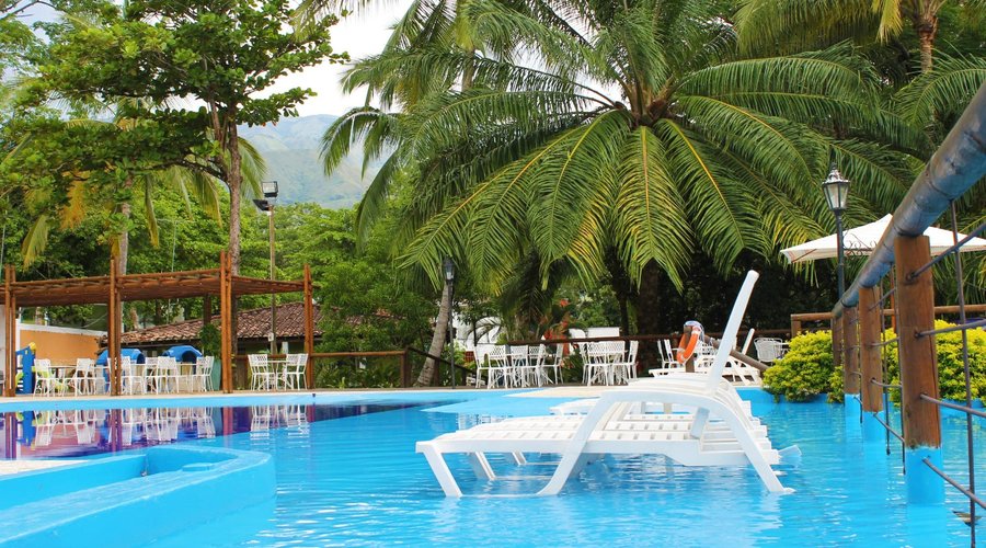 piscinas para grande y chicos
