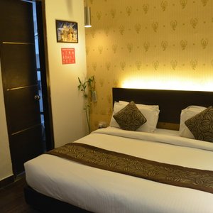 Deluxe Rooms