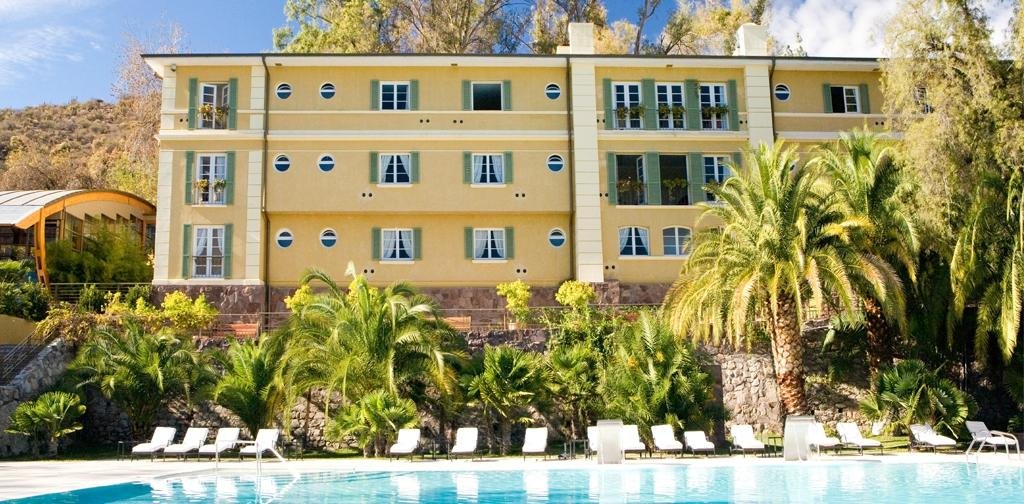 TERMAS DE JAHUEL HOTEL & SPA - Prices & Reviews (Balneario de Jahuel ...