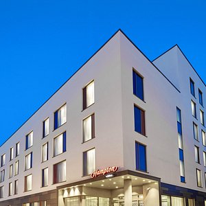 Hampton by Hilton Bournemouth hotel. Located just a few minutes’ walk to Bournemouth’s world-fam