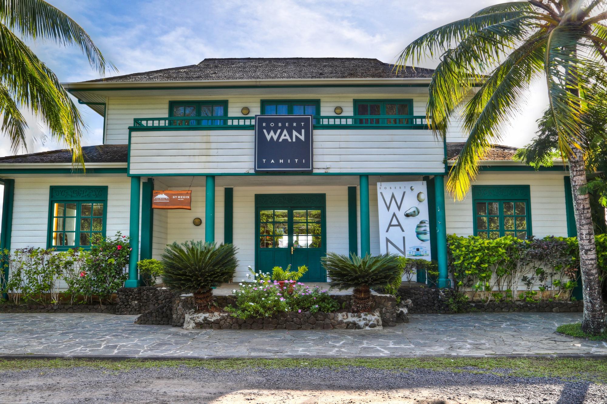 Robert Wan Pearls - Bora-bora (2025) - All You Need to Know