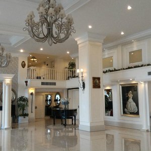 lobby