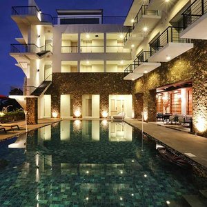Mahogany Hotel, hotel in Nusa Dua