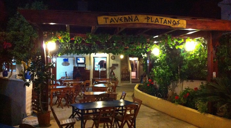 Platanos Taverna Lachania
