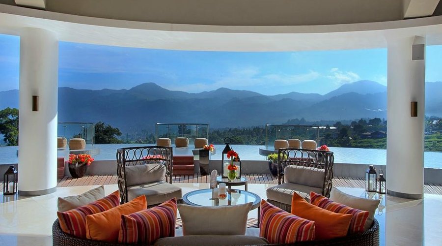 Lobby View