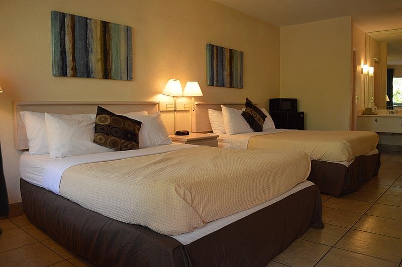 Ft Lauderdale Beach Resort Hotel Suites 75 1 0 0 Prices Reviews Fort Lauderdale Fl Tripadvisor