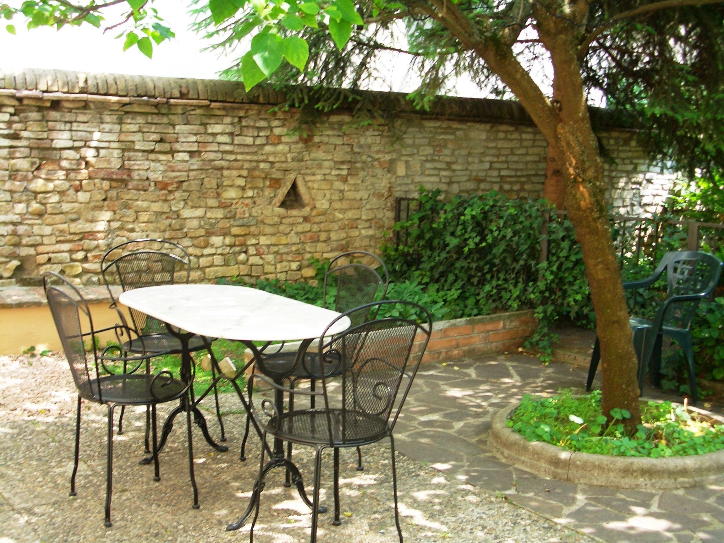 RUBRA BED & BREAKFAST & APARTMENTS - Updated 2022 Prices (Parma, Italy)