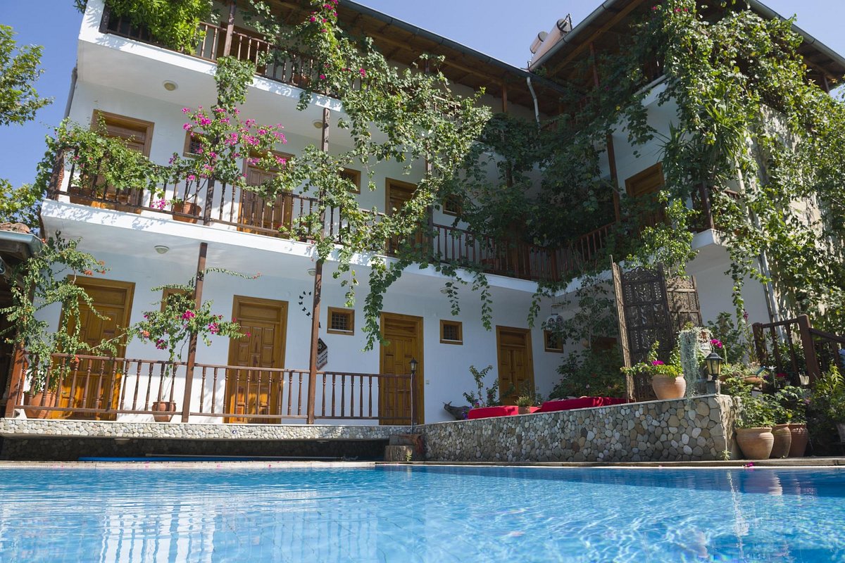 ‪Hotel Beydagi Konak‬، فندق في كيمر