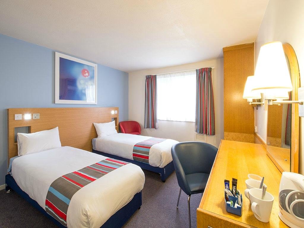 Travelodge Birmingham Hilton Park M6 Southbound - 9