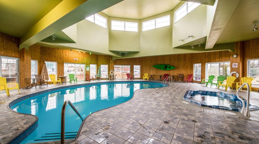 Pool/ No more hot tub