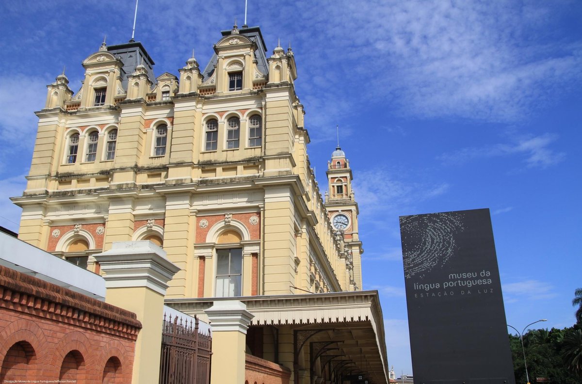 Museu da Língua Portuguesa - A língua portuguesa é falada por mais